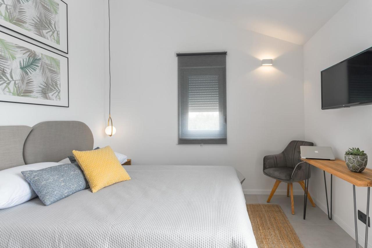 Hvar Top View Apartment ฮวาร์ ภายนอก รูปภาพ