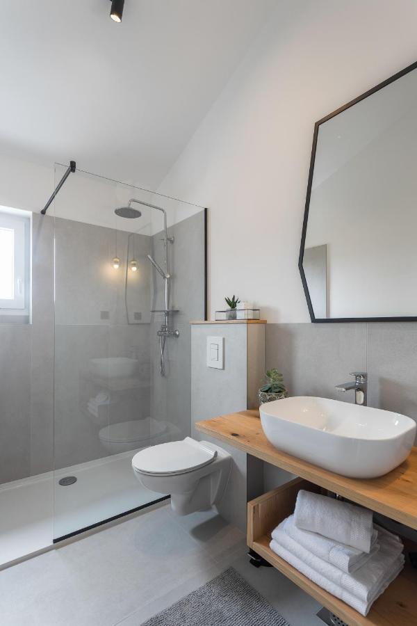 Hvar Top View Apartment ฮวาร์ ภายนอก รูปภาพ