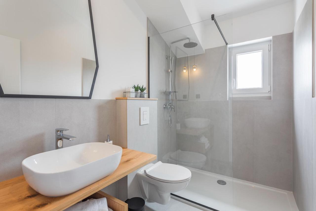 Hvar Top View Apartment ฮวาร์ ภายนอก รูปภาพ